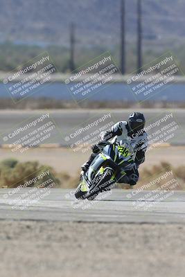 media/Oct-02-2025-Racers Edge (Thu) [[2c91cb6ab3]]/3-B Group/Session 2-Turn 14 (11am)/